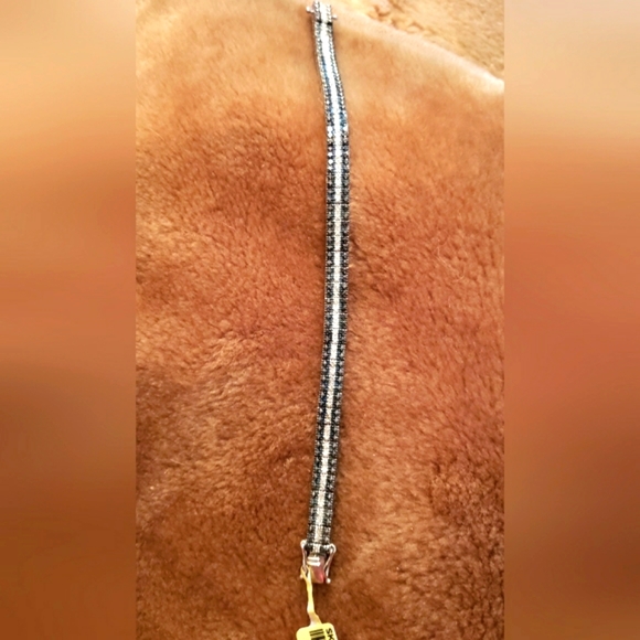 7.5" Blue +White Diamond Sterling Silver Bracelet /w platinum overlay, 1 carat - Picture 3 of 7